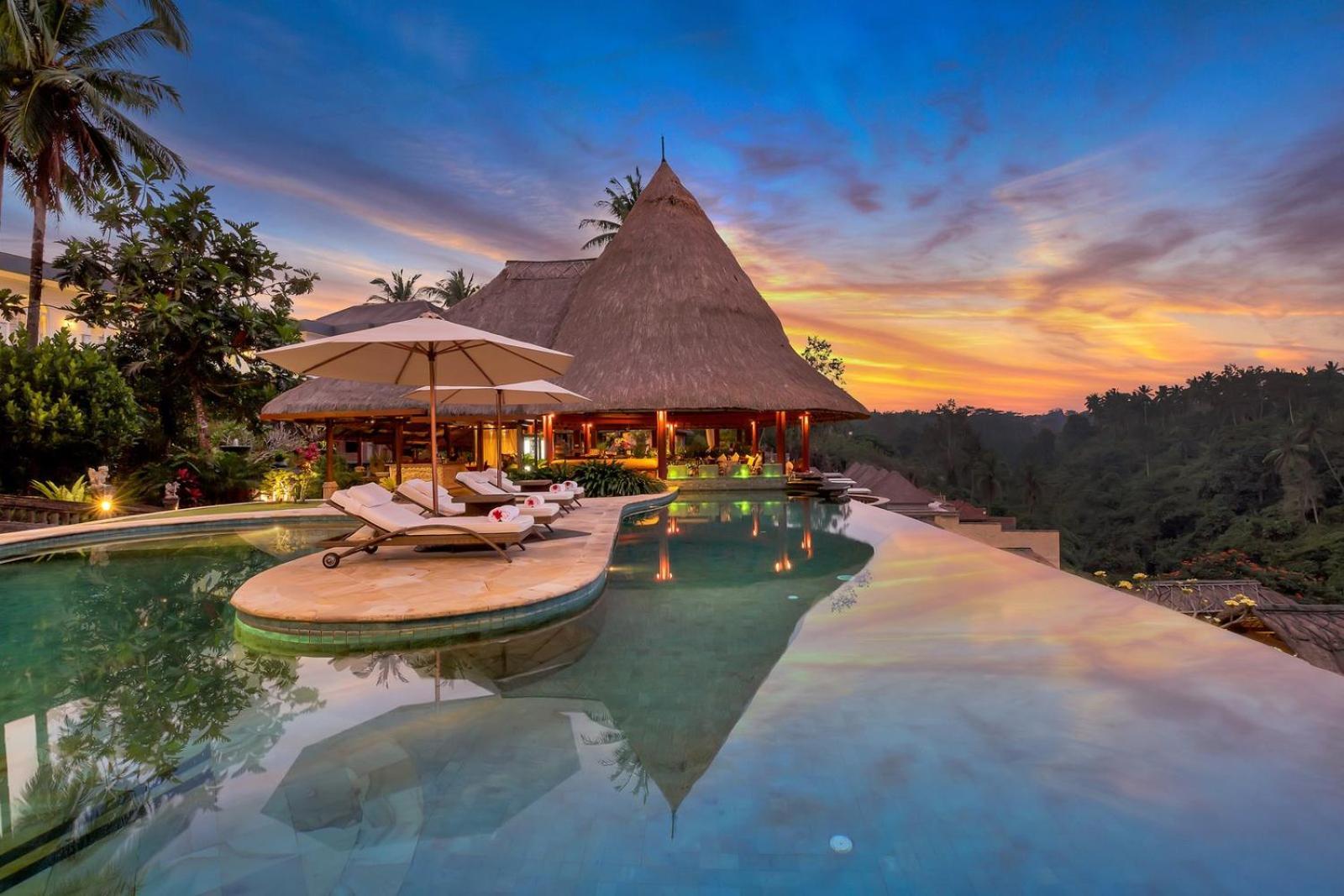 Cascades Suites Ubud Exterior foto